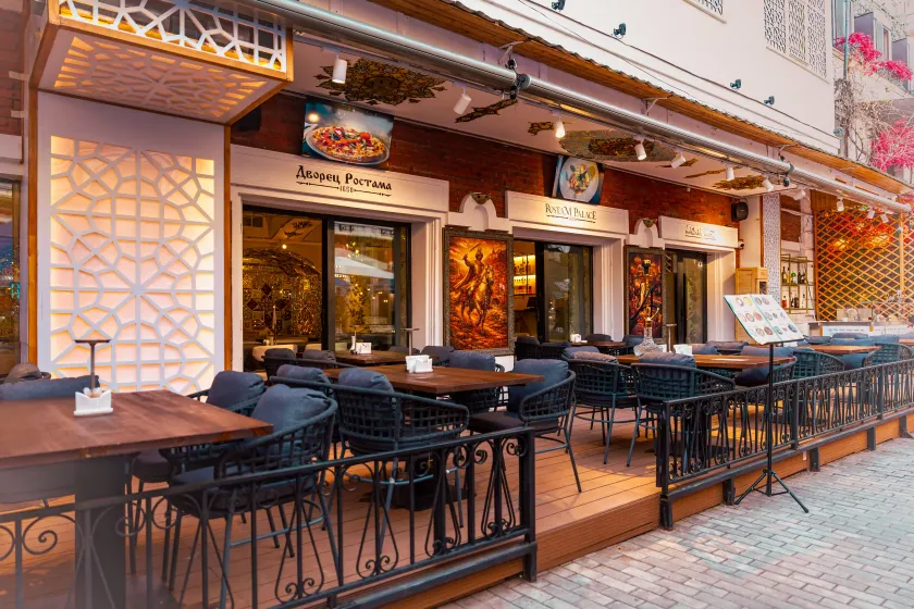 Rostam Palace artisan craft